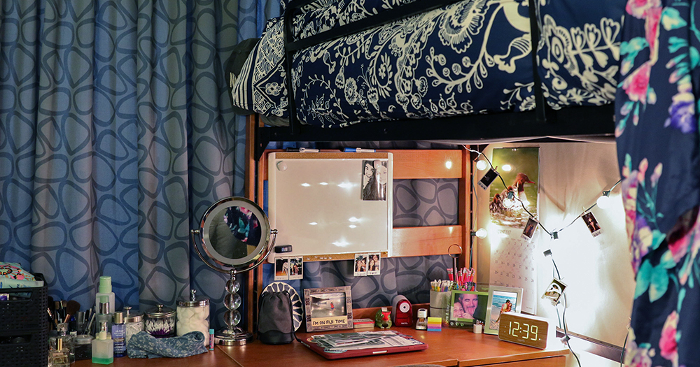 Blog Header: Loft your Bed