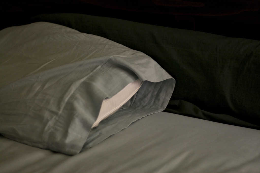 Blog Header: Extra-Long Bedsheets